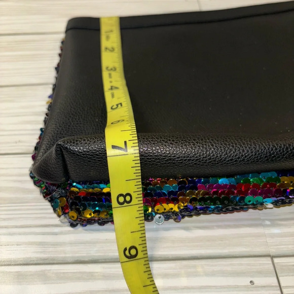 Victoria’s Secret Rainbow Sequin Makeup Bag - Picture 5 of 5
